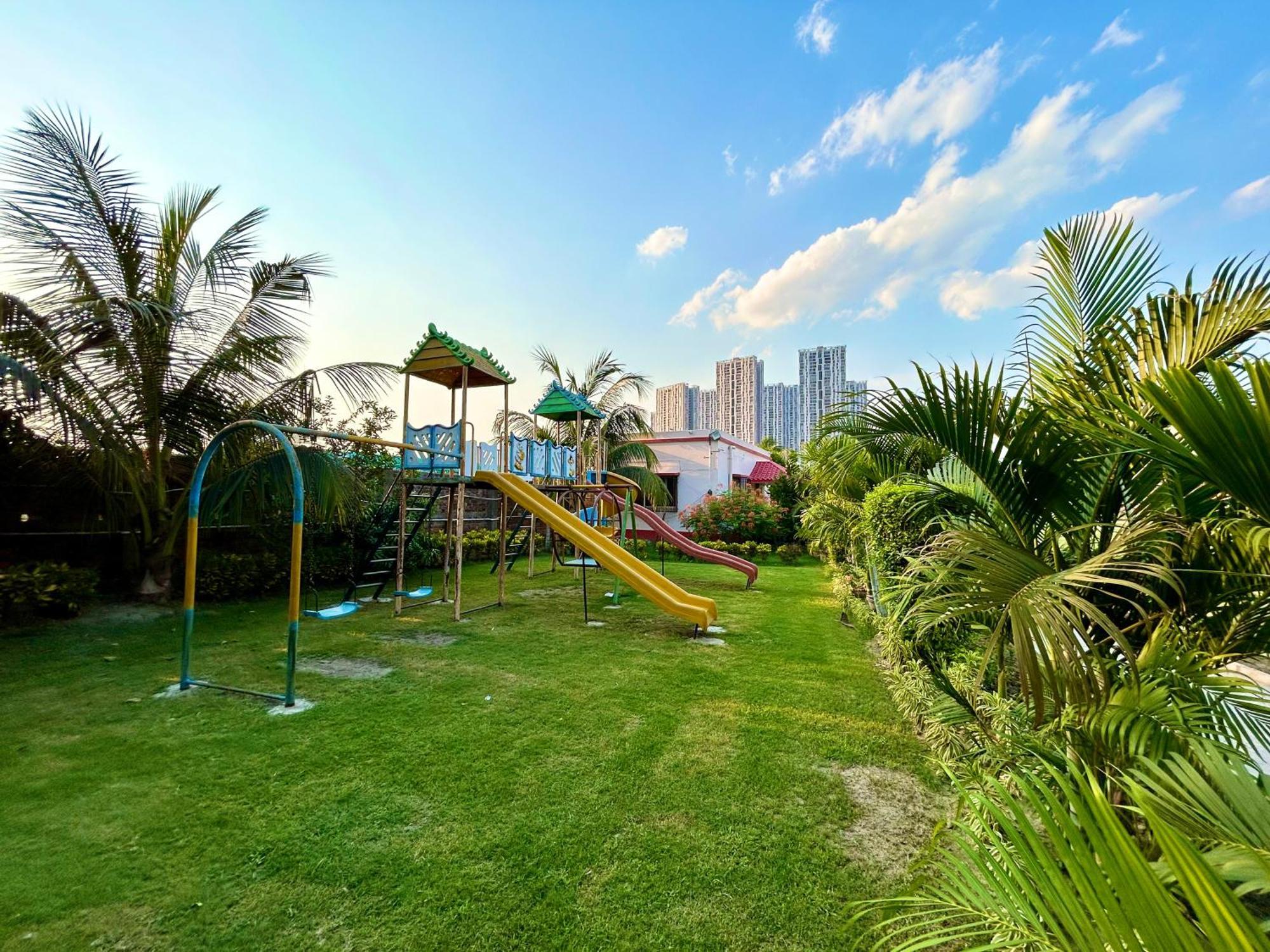 Palli Bangla Resort, Near Ruby Hospital, Anandapur コルカタ エクステリア 写真